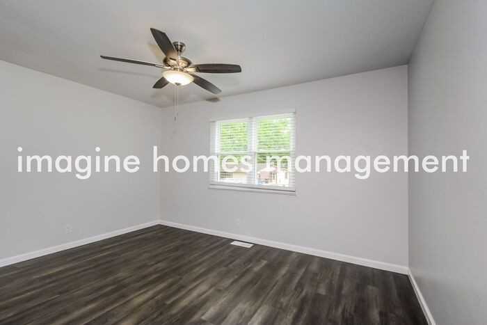 2676 Sanders Dr - Photo 7 of 13