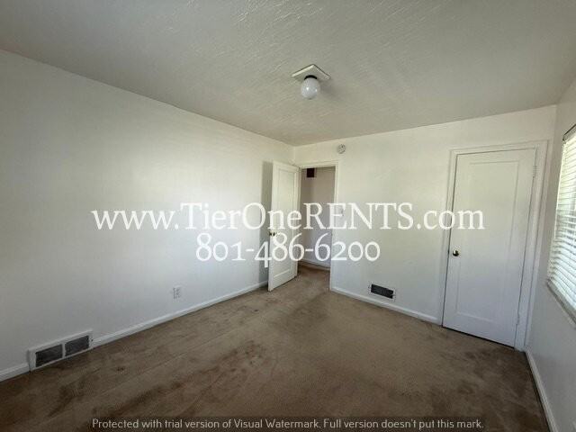 2348 E Kensington Ave - Photo 7 of 17