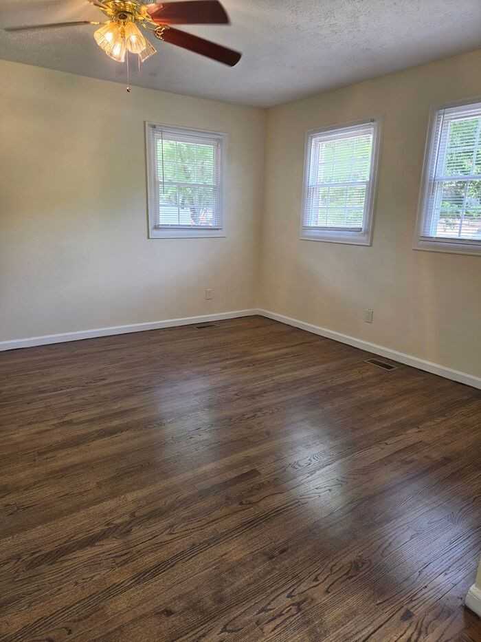 5897 Columbine Rd - Photo 2 of 12
