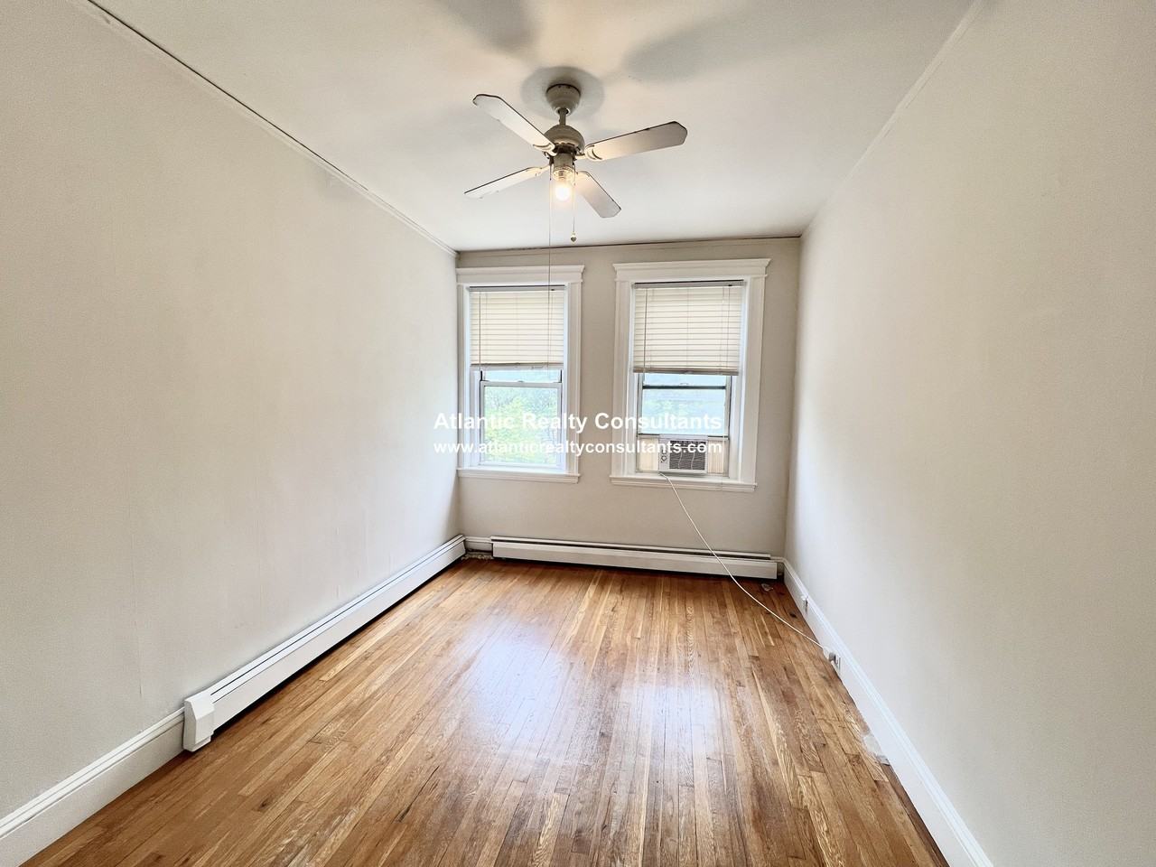 1840 Commonwealth Ave #17 - Photo 4 of 12