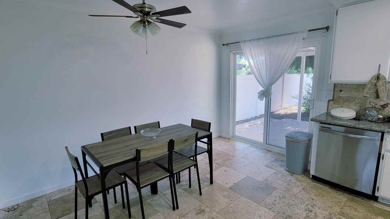 13643 New Haven Dr #2 - Photo 4 of 9