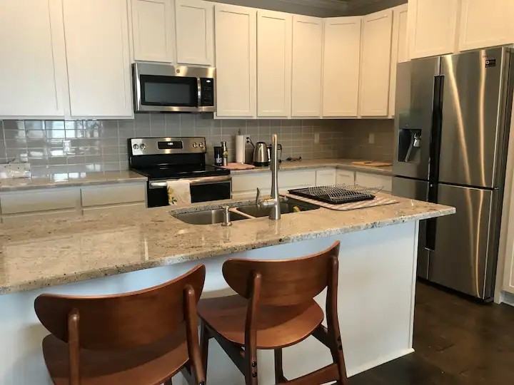 5674 Arbor Chase Dr - Photo 2 of 8