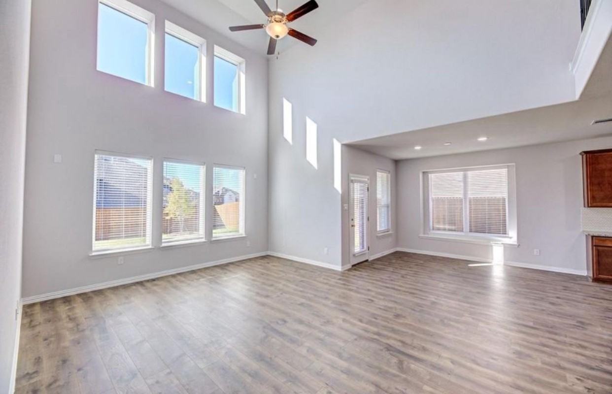 1012 Rosebay Dr #NA - Photo 6 of 20