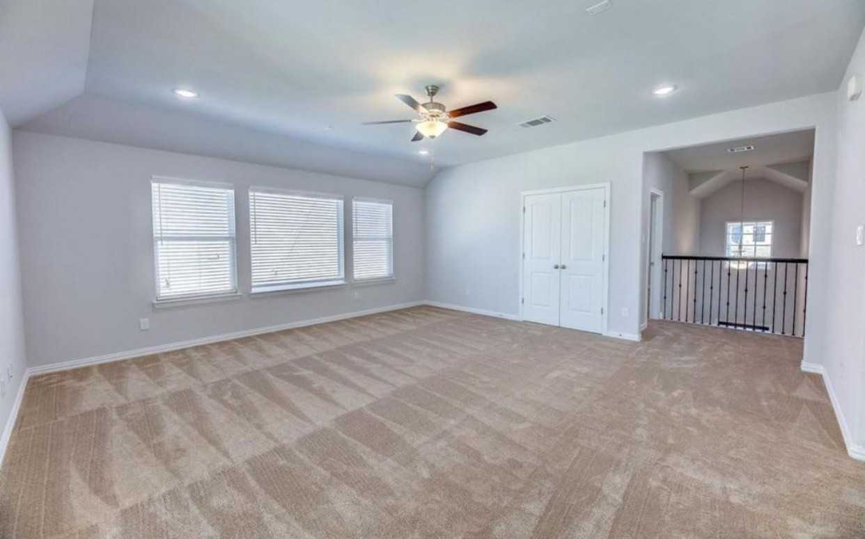 1012 Rosebay Dr #NA - Photo 7 of 20