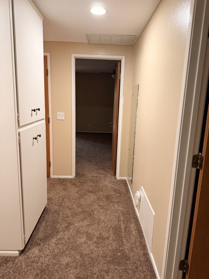 611 S Palm Ave #K - Photo 5 of 15