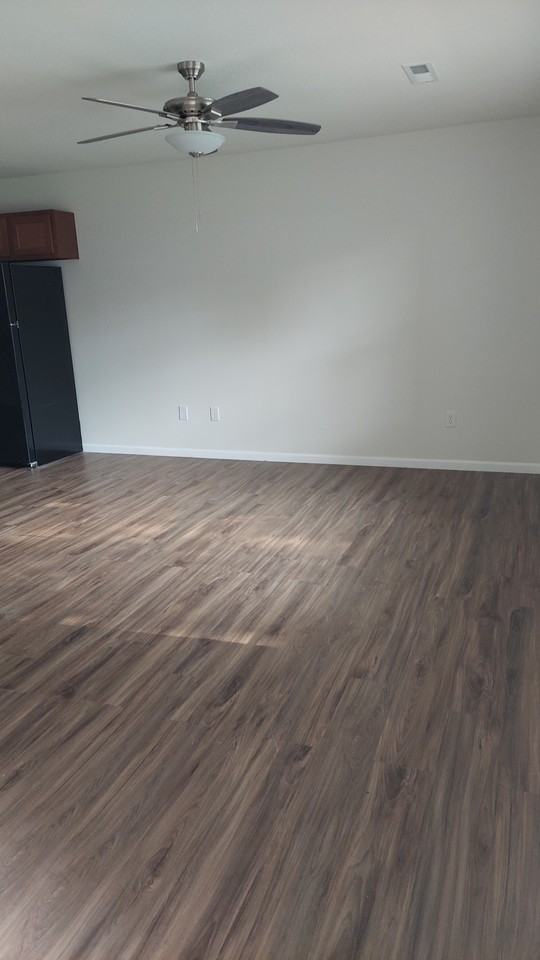 609 Carson St #NA - Photo 5 of 7