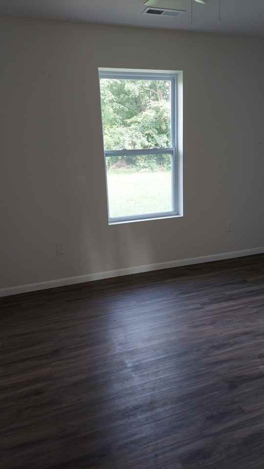 609 Carson St #NA - Photo 7 of 7