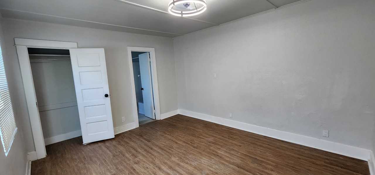 331 S Main Ave #NA - Photo 6 of 13