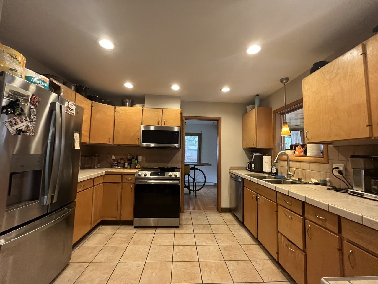 5525 Greenleaf Dr #NA - Photo 6 of 14