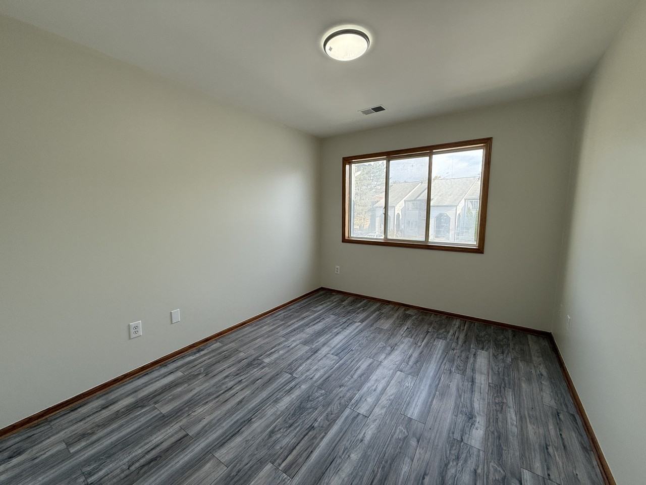 45850 Cass Ave #3 - Photo 6 of 9