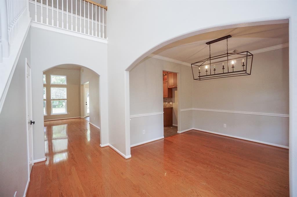 22402 Teagarden Ct #NA - Photo 2 of 27