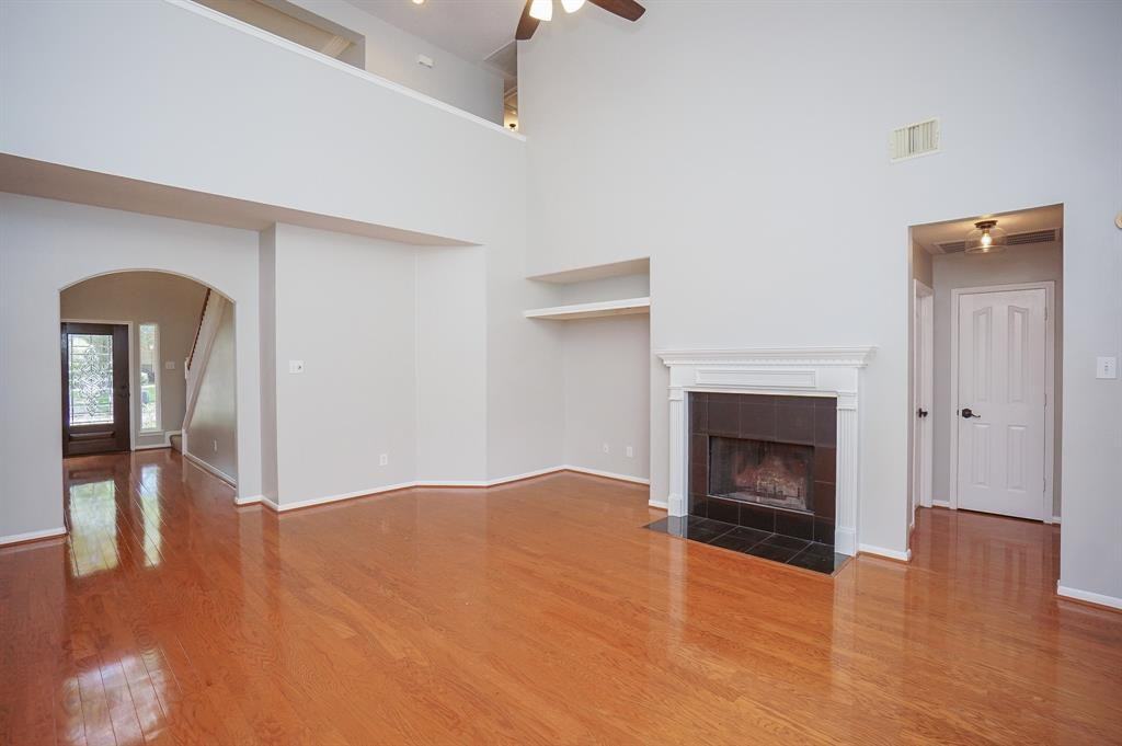 22402 Teagarden Ct #NA - Photo 5 of 27
