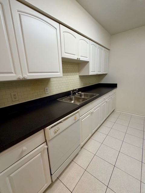 3721 W Cass St #21 - Photo 4 of 13