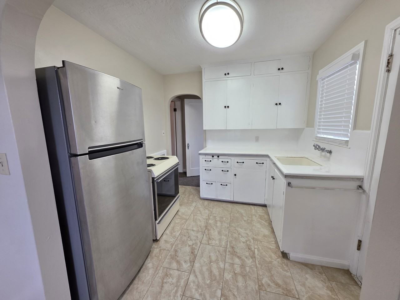 206 E 4800 S #206 - Photo 5 of 18