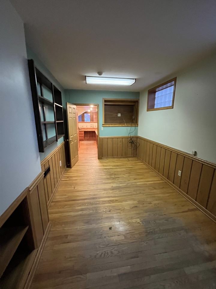 15 S Highland Ave - Photo 3 of 8