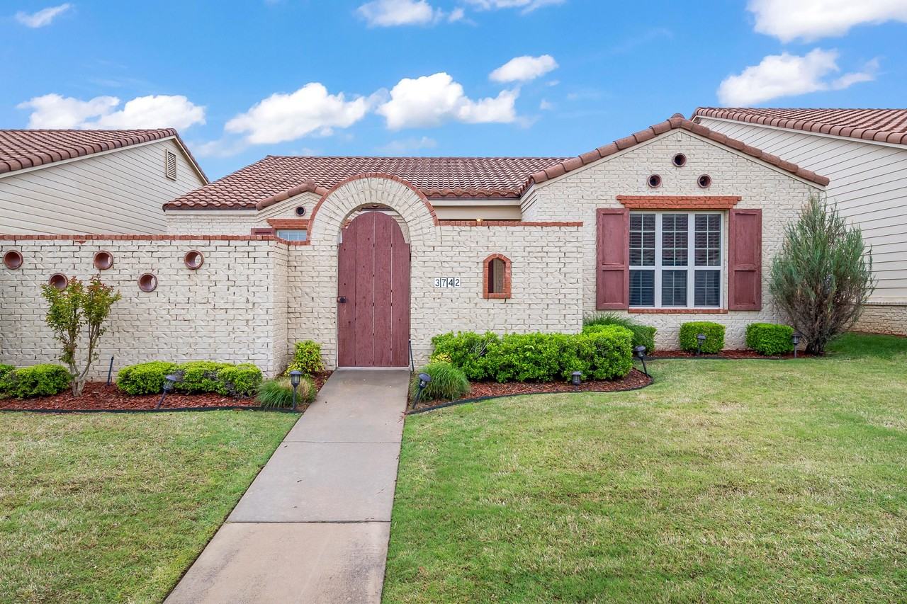 3742 W Austin St #NA - Photo 2 of 23