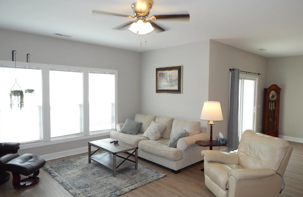 3913 Pensacola Dr #NA - Photo 7 of 23