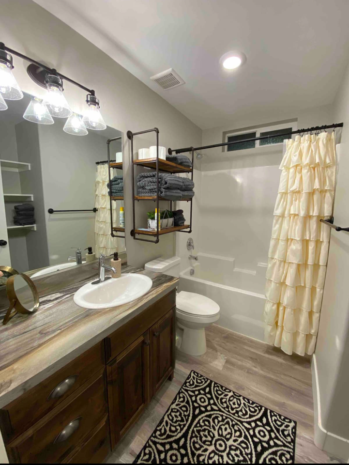 3716 Ventura Ave #NA - Photo 7 of 11