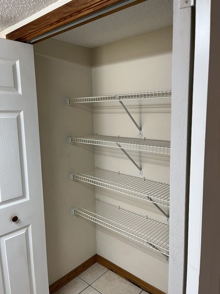 848 Stonegate Ct #848 - Photo 4 of 16