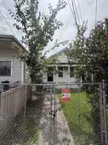 2916 1st St #NA - Photo 1 of 1