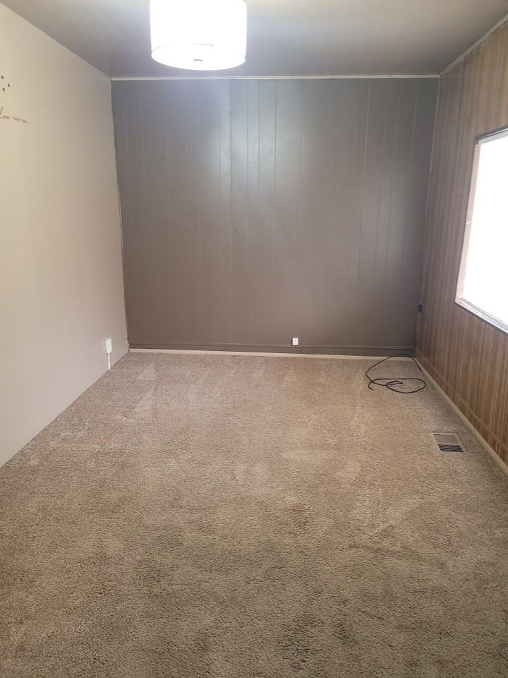 704 Nevada Ave #7 - Photo 2 of 9