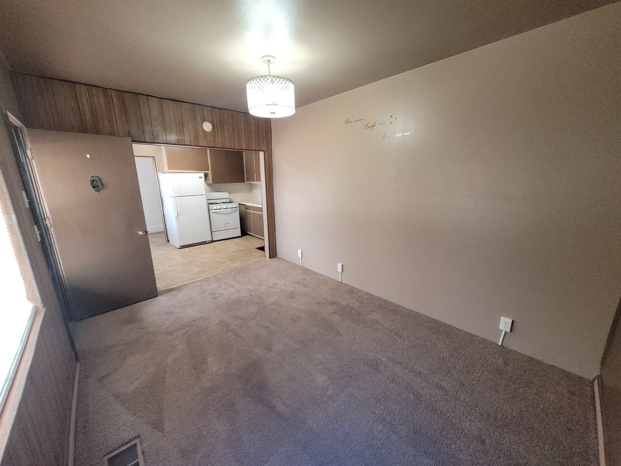 704 Nevada Ave #7 - Photo 6 of 9