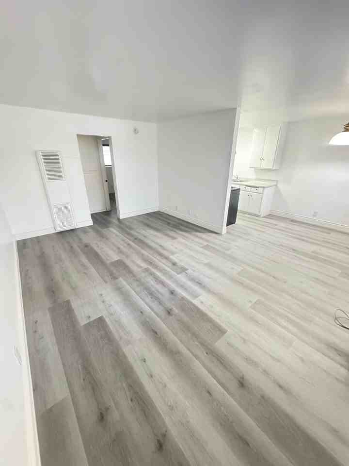 1160 E Alosta Ave #25