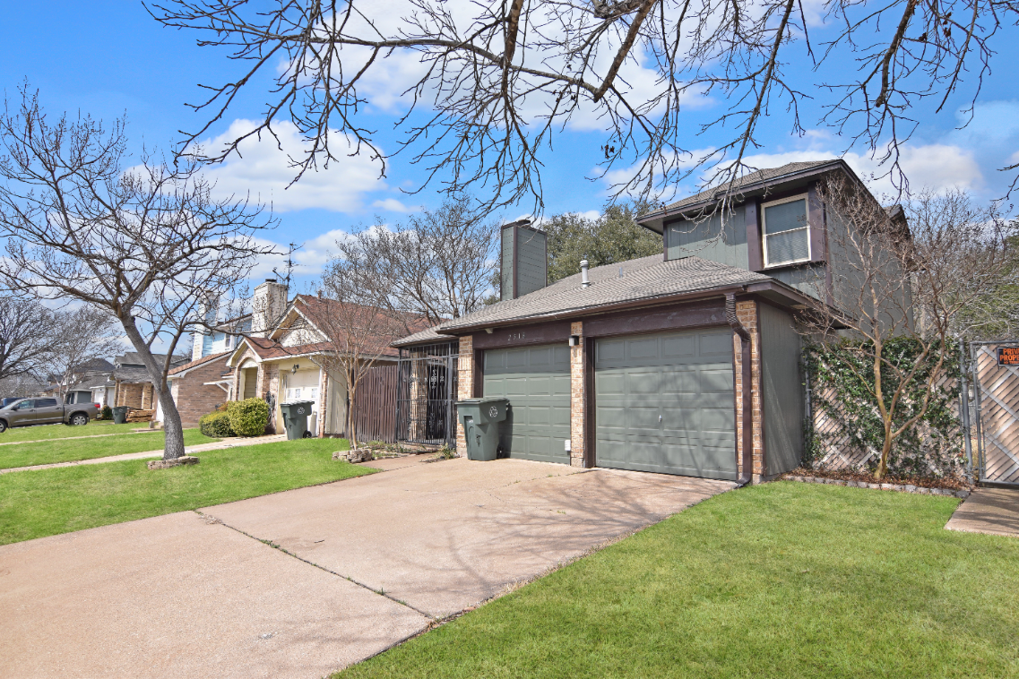 2518 Skyline Dr #NA - Photo 3 of 21