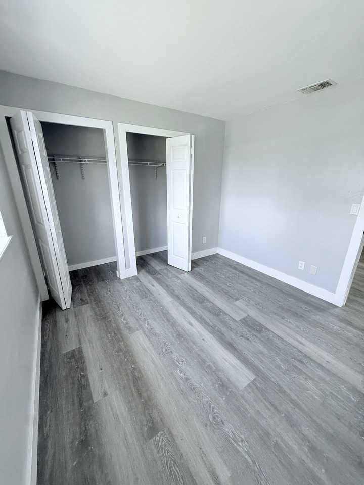 5318 28th St Sw #NA - Photo 5 of 14