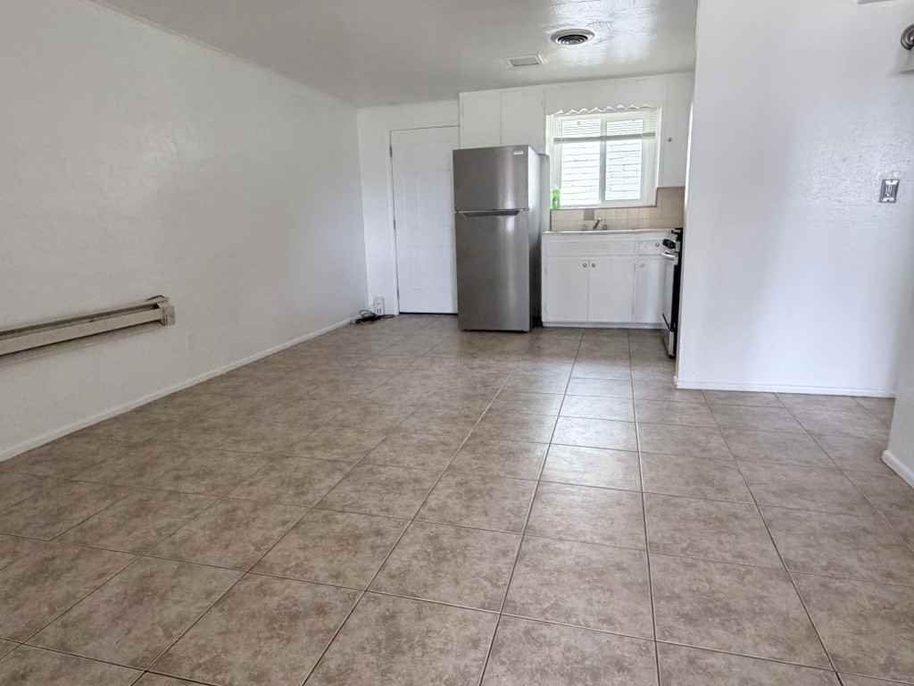 86 W Orchid Ln #6 - Photo 3 of 11