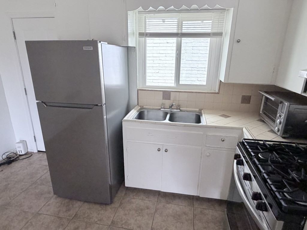 86 W Orchid Ln #6 - Photo 5 of 11