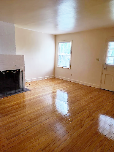 13323 Fountain Head Rd #NA - Photo 2 of 17