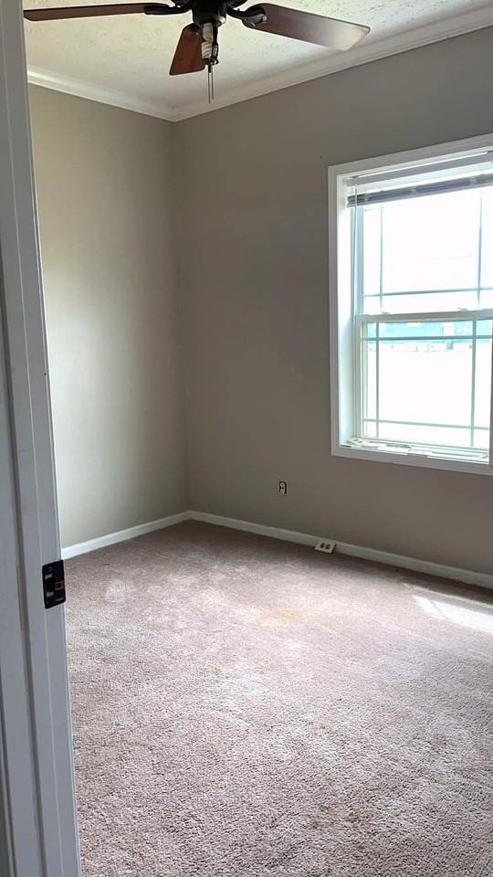2401 Esplanade St #B - Photo 2 of 5