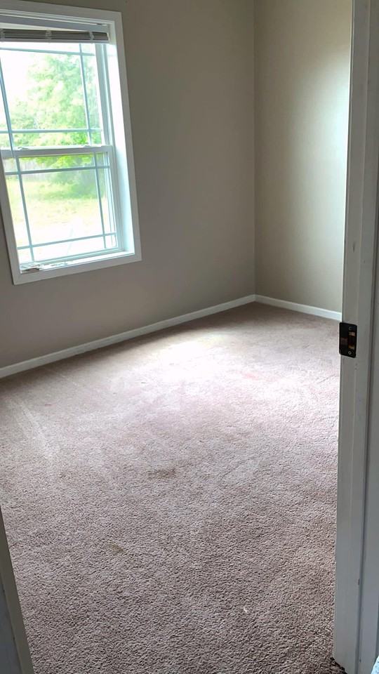 2401 Esplanade St #B - Photo 3 of 5