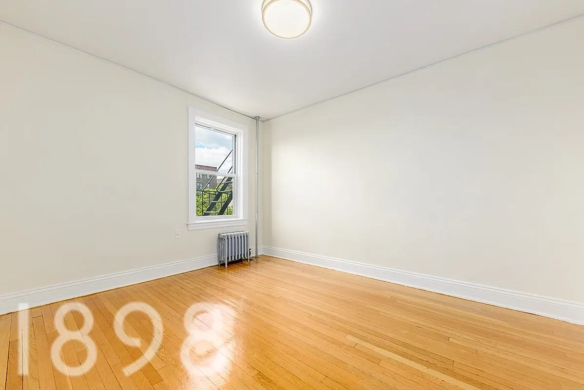 41-45 52nd Street #4C - Photo 3 of 5