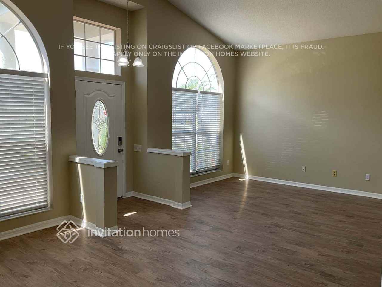 1570 Bay Club Rd - Photo 2 of 17