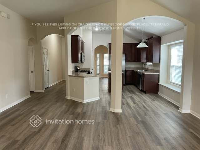 25 Mira Loma Dr - Photo 3 of 11