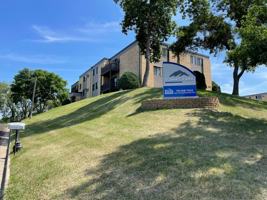 featured image of 605 505, 525, 605 & 705 Park Street