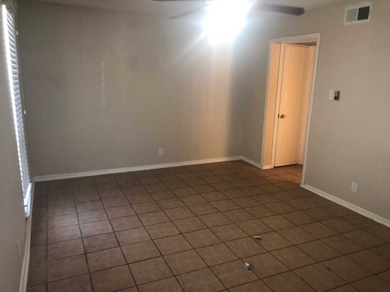 710 Colquitt - 07 #07 - Photo 5 of 14