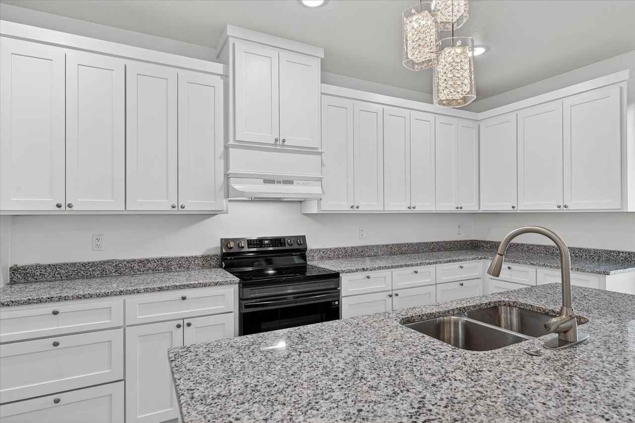 2902 Walnut St #1 - Photo 6 of 26