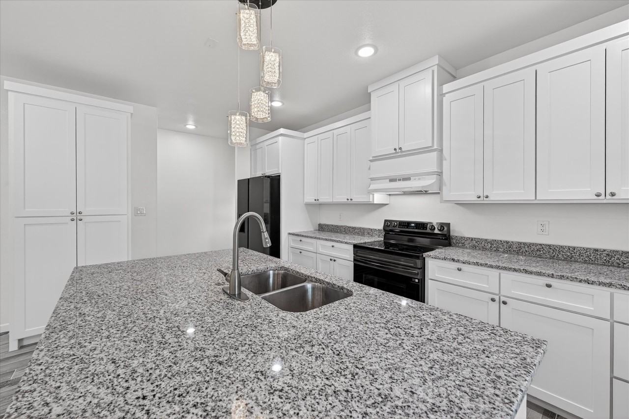2902 Walnut St #1 - Photo 7 of 26