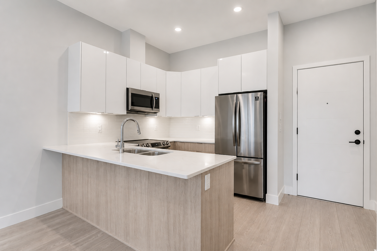 5486 199A Street #520 - Photo 4 of 20