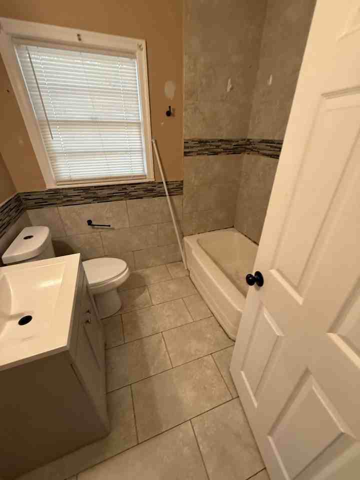 1502 Foye Ave #1 - Photo 7 of 22