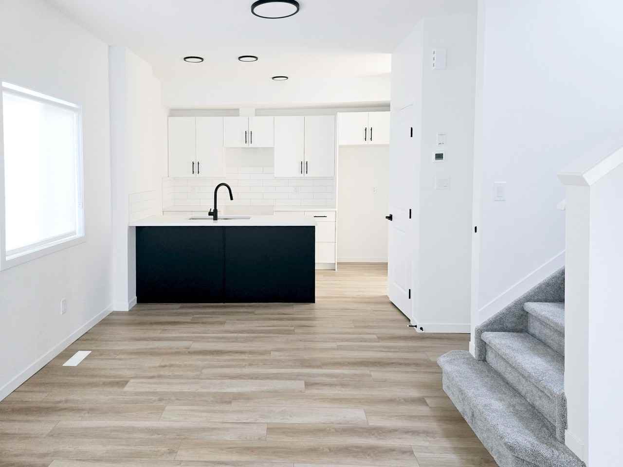 11814 39 St Nw