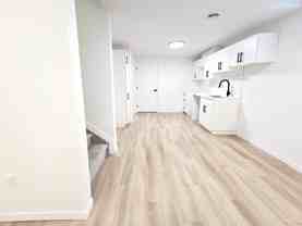 11640 83 St Nw Bsmt 11642 - Photo 1 of 1