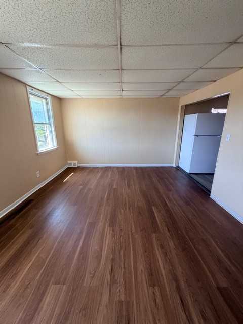 2119 Seneca Road - 1Unit B #1 - Photo 3 of 16