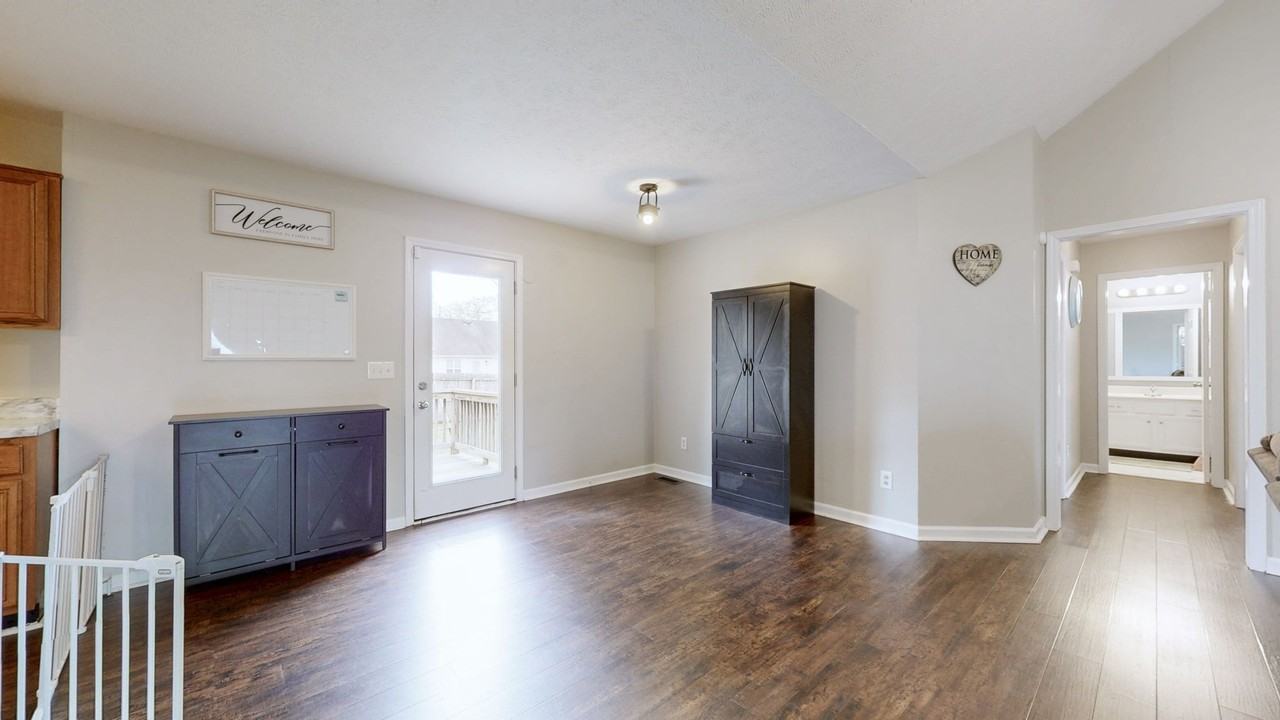 2553 Hillingdon Dr #1 - Photo 7 of 12