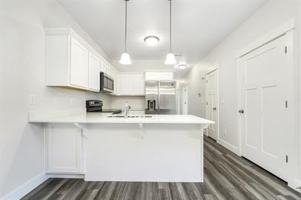 featured image of 302 W 435 N #R302