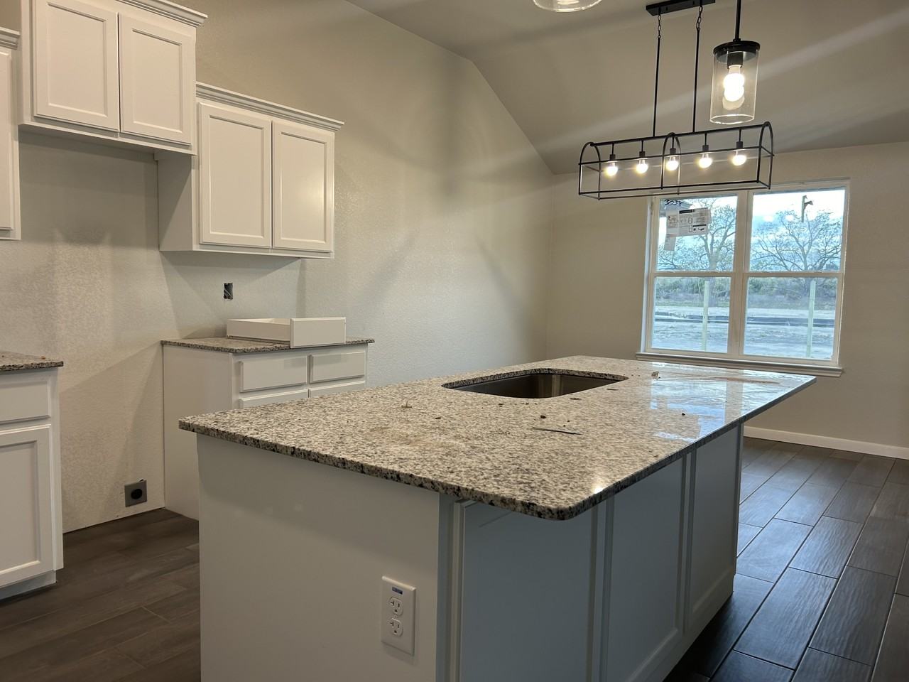 6003 Aquilla Dr #1 - Photo 6 of 8