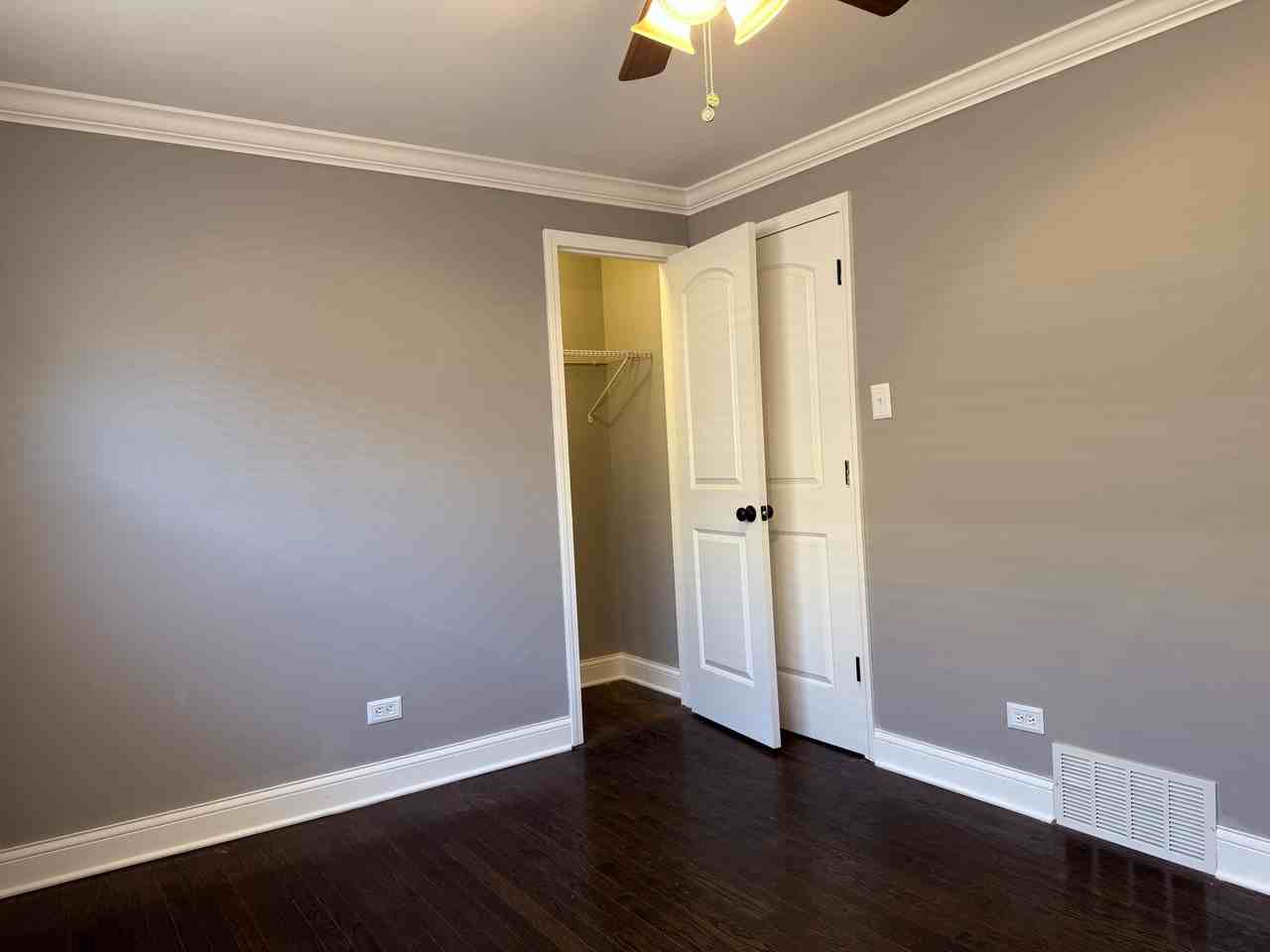 11547 S Ashland Ave #1 - Photo 7 of 16